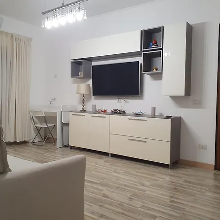 Balcan Home- Metro B 로마